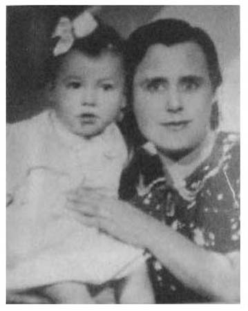 aa-Adelayadelina
